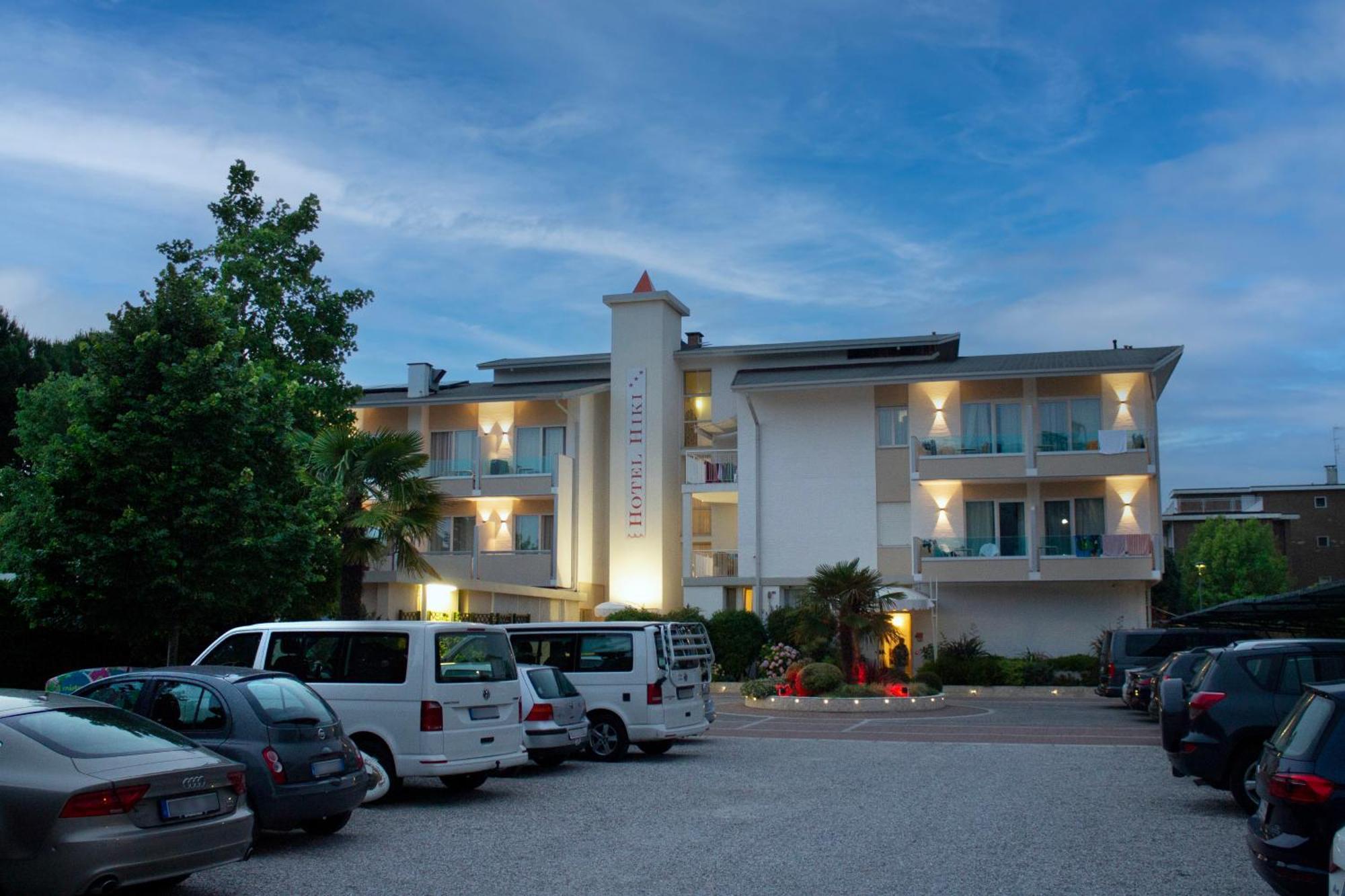 Hotel Hiki Bibione Buitenkant foto