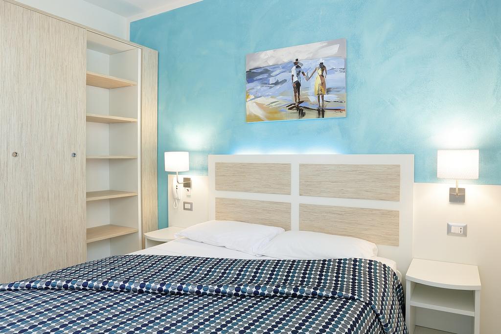 Hotel Hiki Bibione Buitenkant foto